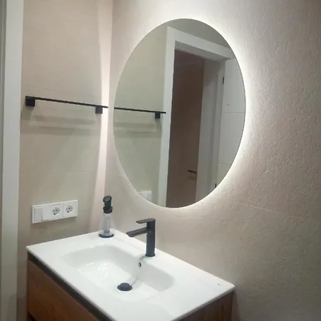 Tropical Con Piscina Y Aire Acondicionado